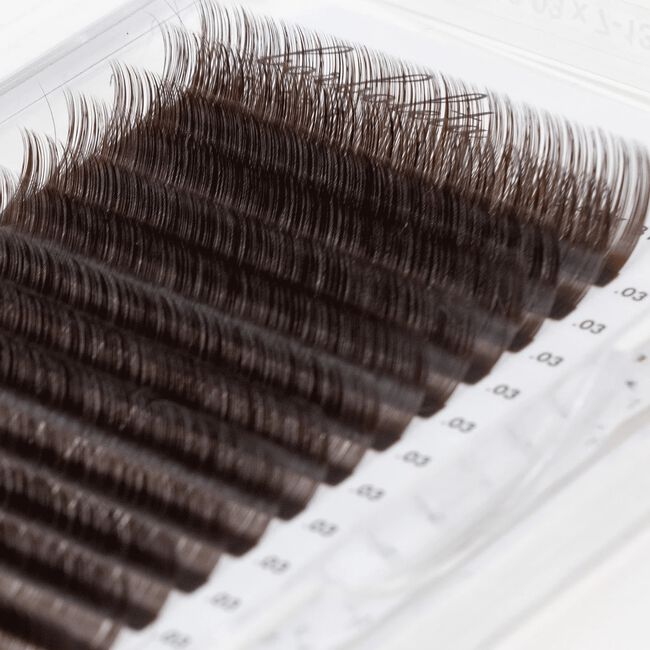 Cashmere Touch Lashes: Burnt Walnut CC 0.03 Mixed 7mm-13mm