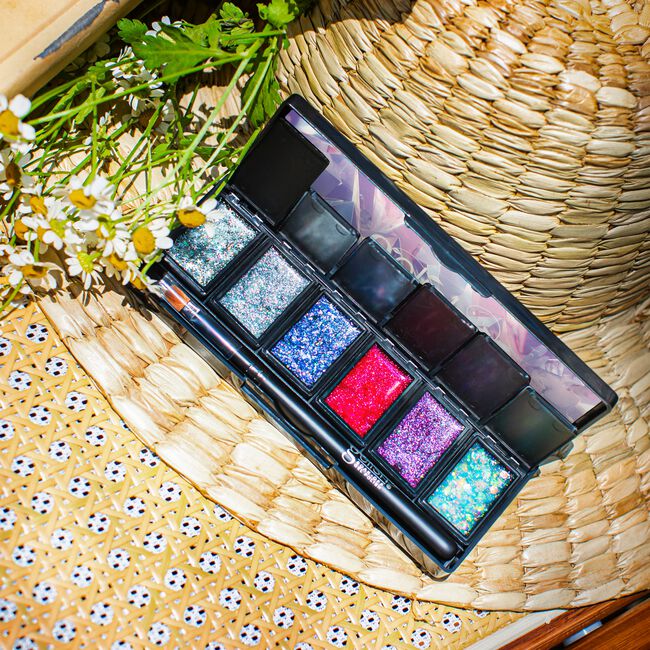 Rich In Glitter Cream Gel Polish Palette