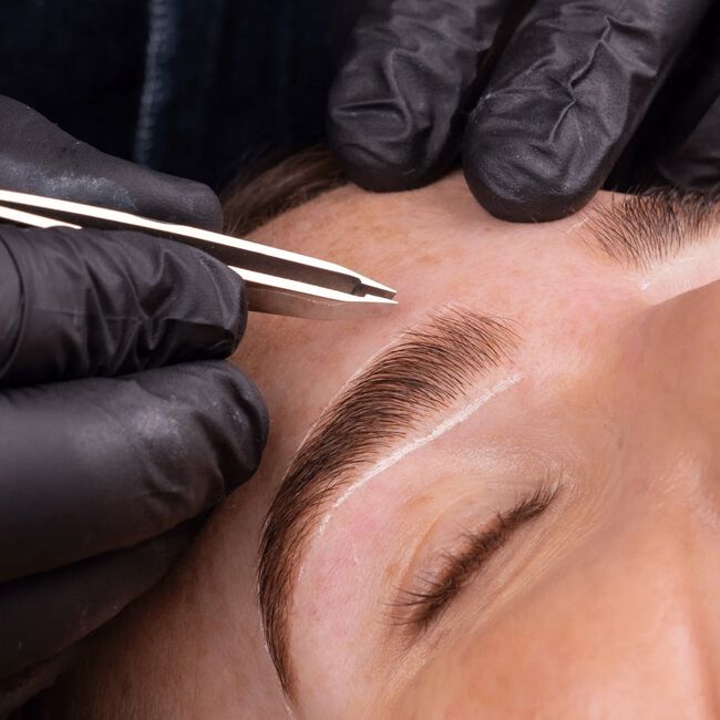Shaping Brow Tweezer Bundle